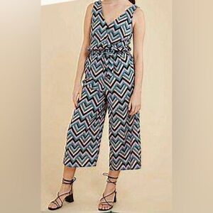 NWT FRNCH PARIS Zig-Zag V-Neck Elastic Waist Pant Jumpsuit (Small)